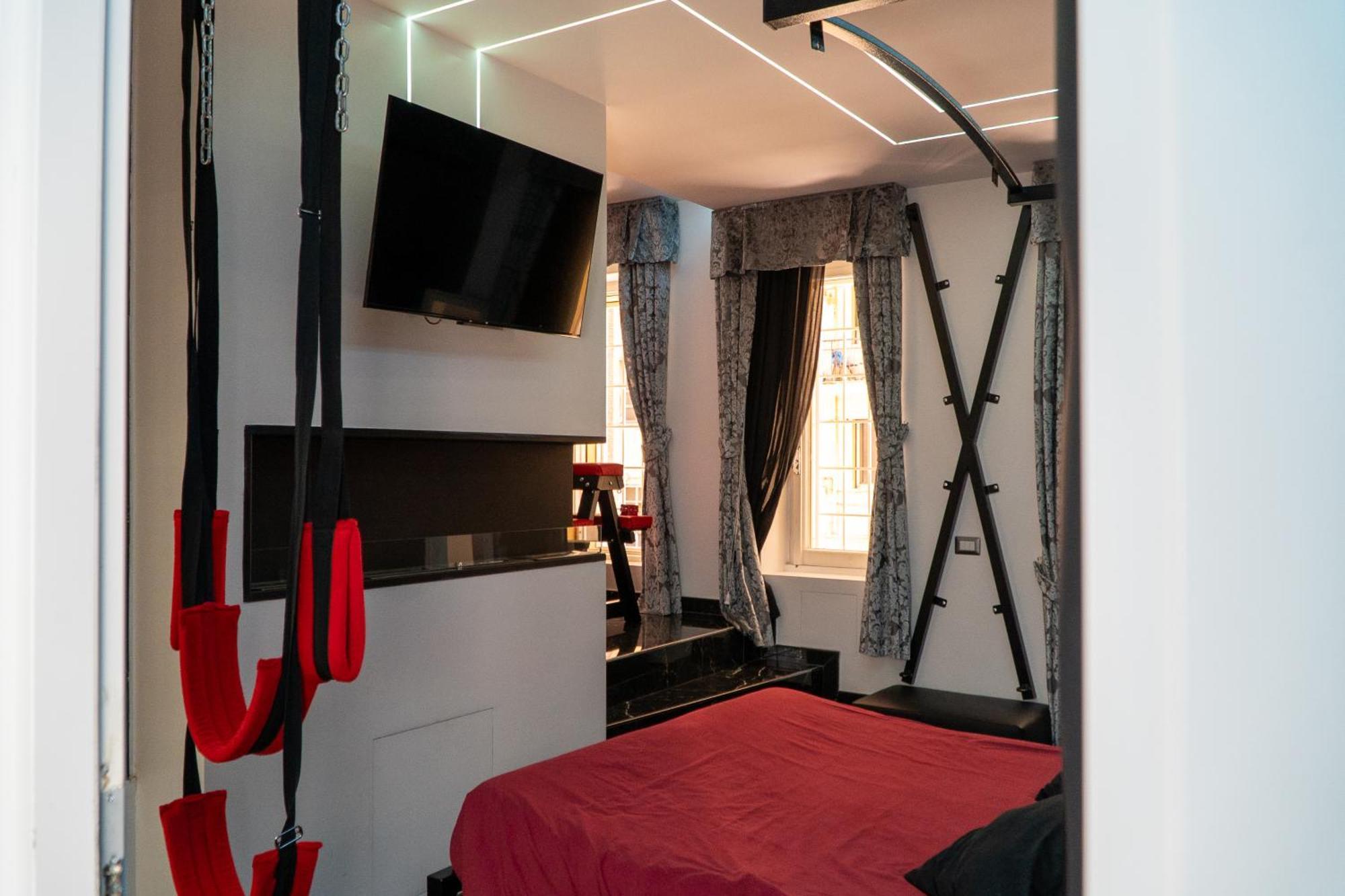 Suite Luxury Bdsm Rom Exteriör bild