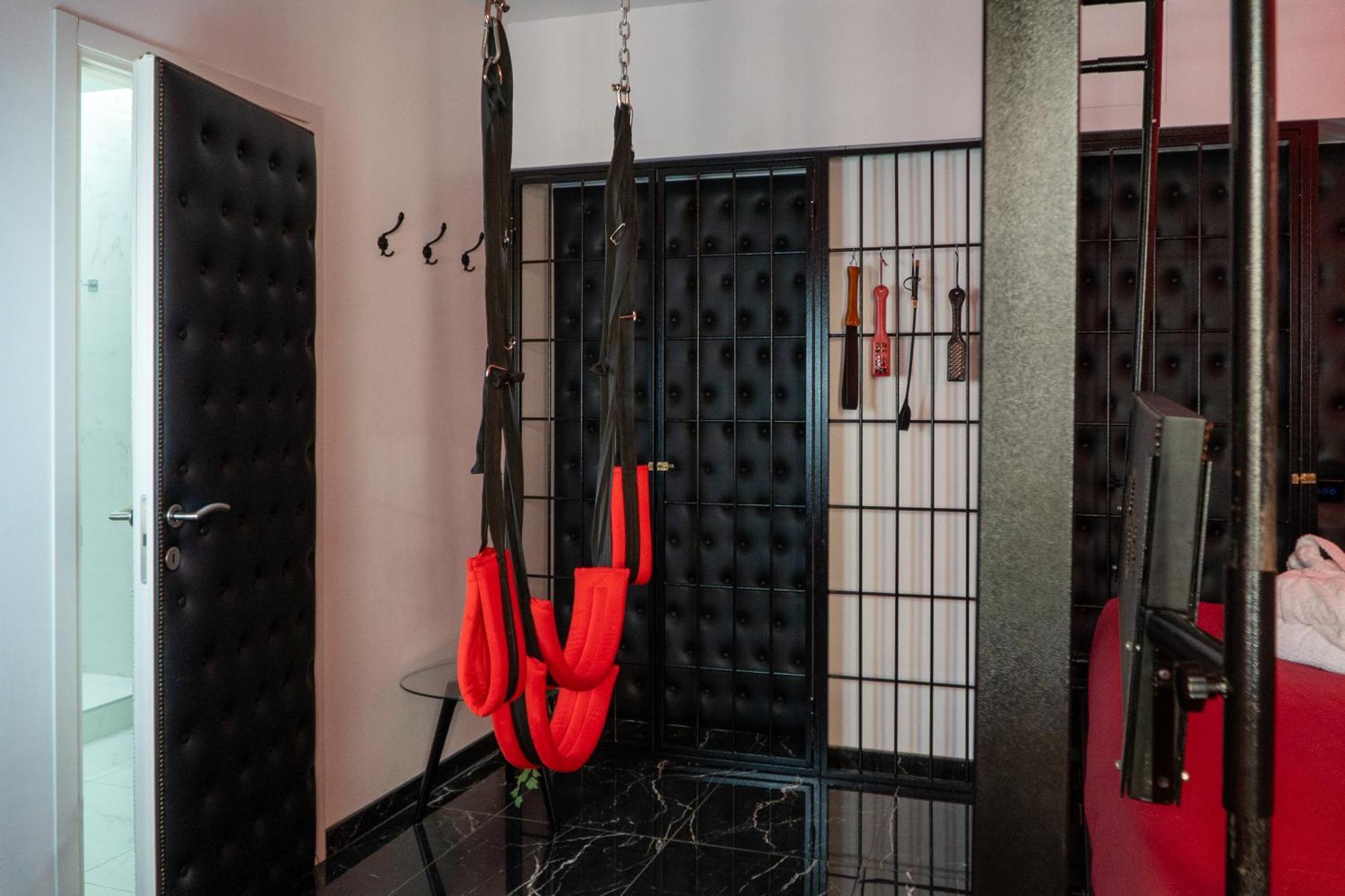 Suite Luxury Bdsm Rom Exteriör bild