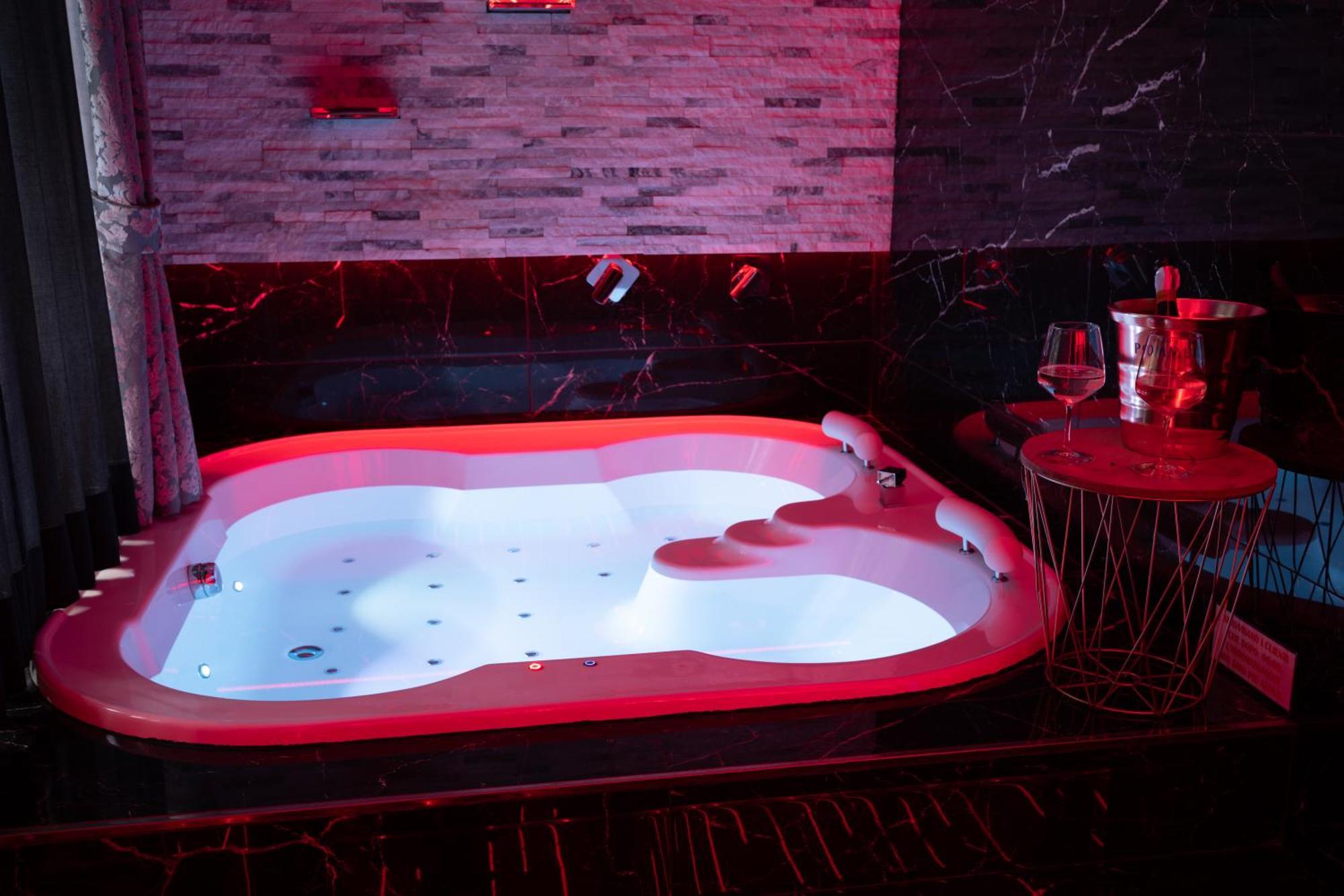 Suite Luxury Bdsm Rom Exteriör bild